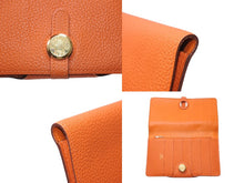 Load image into Gallery viewer, 極美品 HERMES エルメス 二つ折り財布 長財布 ドゴンMM トリヨンクレマンス 刻印不鮮明 オレンジ ゴールド金具 中古 4b012827