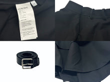 画像をギャラリービューアに読み込む, 極美品 LOEWE ロエベ ベルテッド ミニスカート S359Y08X91 サイズ34 ベルト エンボス加工 ベルト付属 ブラック 中古 4b001284