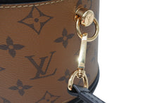 Load image into Gallery viewer, 新品同様 LOUIS VUITTON ルイヴィトン カンヌ ショルダーバッグ M43986 モノグラムリバース ブラウン ブラック 中古 4b012860