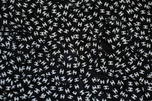 Load image into Gallery viewer, 新品未使用 CHANEL シャネル LOOK28 ルック28 タイトスカート P78612V71253 サイズ36 ココマーク カメリア ブラック 中古 4b012913