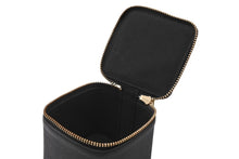 Load image into Gallery viewer, 極美品 FRAGMENT DESIGN×bijou de m フラグメント デザイン accessorycase アクセサリーケース 小物入れ ブラック ゴールド金具 中古 4b011488