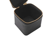 Load image into Gallery viewer, 極美品 FRAGMENT DESIGN×bijou de m フラグメント デザイン accessorycase アクセサリーケース 小物入れ ブラック ゴールド金具 中古 4b011488