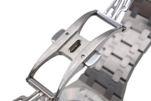 Load image into Gallery viewer, 極美品 AUDEMARS PIGUET オーデマピゲ ロイヤル オーク 67601ST.ZZ.1230ST.01 ステンレス 時計 ホワイト 中古 4b012936