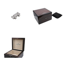 Load image into Gallery viewer, 極美品 AUDEMARS PIGUET オーデマピゲ ロイヤル オーク 67601ST.ZZ.1230ST.01 ステンレス 時計 ホワイト 中古 4b012936