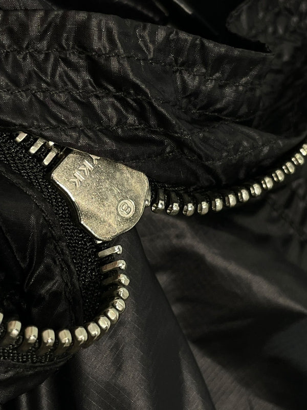 極美品 CHROME HEARTS クロムハーツ ANIMAL BOY ラージダガー ナイロン ジャケット クロスパッチ サイズS 中古 4b013049