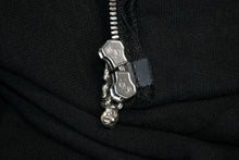 Load image into Gallery viewer, 新品未使用 CHROME HEARTS クロムハーツ ジップアップフーディー パーカー クロスパッチ プリント サイズXXL グレー 中古 4b012991