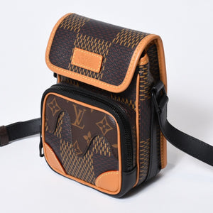 極美品 LOUIS VUITTON ルイヴィトン アマゾン メッセンジャーショルダーバッグ N40357 ダミエジャイアント NIGO LVスクエアード 中古 4b013599