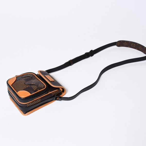 極美品 LOUIS VUITTON ルイヴィトン アマゾン メッセンジャーショルダーバッグ N40357 ダミエジャイアント NIGO LVスクエアード 中古 4b013599