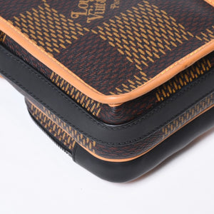 極美品 LOUIS VUITTON ルイヴィトン アマゾン メッセンジャーショルダーバッグ N40357 ダミエジャイアント NIGO LVスクエアード 中古 4b013599