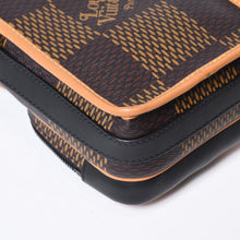 Load image into Gallery viewer, 極美品 LOUIS VUITTON ルイヴィトン アマゾン メッセンジャーショルダーバッグ N40357 ダミエジャイアント NIGO LVスクエアード 中古 4b013599