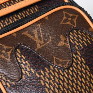 極美品 LOUIS VUITTON ルイヴィトン アマゾン メッセンジャーショルダーバッグ N40357 ダミエジャイアント NIGO LVスクエアード 中古 4b013599