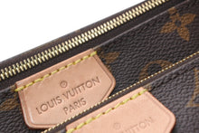 Load image into Gallery viewer, 極美品 LOUIS VUITTON ルイヴィトン モノグラム ミュルティポシェット アクセソワール カーキ ショルダーバッグ M44813 中古 4b013041