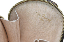 Load image into Gallery viewer, 極美品 LOUIS VUITTON ルイヴィトン モノグラム ミュルティポシェット アクセソワール カーキ ショルダーバッグ M44813 中古 4b013041
