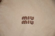Load image into Gallery viewer, 新品同様 MIUMIU ミュウミュウ ライトデニムブルゾンジャケット GWB149_17N0_F0006_S_OOO ベージュ コットン サイズ36 中古 4b006127