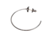 Load image into Gallery viewer, CHROME HEARTS クロムハーツ HOOP W/CUT STAR スターフープピアス 重量約2.2g 98/925刻印 シルバ−925 片耳用 美品 中古 4b013162