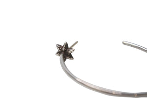 CHROME HEARTS クロムハーツ HOOP W/CUT STAR スターフープピアス 重量約2.2g 98/925刻印 シルバ−925 片耳用 美品 中古 4b013162