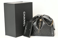 Load image into Gallery viewer, 新品未使用 CHANEL シャネル CHANEL 25 ラージ ハンドバッグ AS5553 ランダム番台 グレインド カーフスキン ココマーク ブラック 中古 4b013080