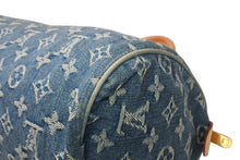 Load image into Gallery viewer, 極美品 LOUISVUITTON ルイヴィトン ネオスピーディ ハンドバッグ M95019 モノグラム デニム インディゴブルー ゴールド金具 中古 4b013168