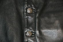 Load image into Gallery viewer, 極美品 CHROME HEARTS クロムハーツ 8B L LNG BCK 8クロスボールボタン レザーベスト サイズS ブラック 中古 4b013150