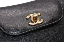 Load image into Gallery viewer, 極美品 CHANEL シャネル ラウンドトップハンドル ハンドバッグ 5番台 ココマーク キャビアスキン ブラック ゴールド金具 中古 4b013172