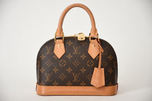 Load image into Gallery viewer, 極美品 LOUIS VUITTON ルイヴィトン モノグラム アルマBB ハンドバッグ M53152 ショルダー 2WAY PVC ゴールド金具 中古 4b013208