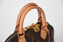 Load image into Gallery viewer, 極美品 LOUIS VUITTON ルイヴィトン モノグラム アルマBB ハンドバッグ M53152 ショルダー 2WAY PVC ゴールド金具 中古 4b013208