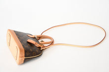 Load image into Gallery viewer, 極美品 LOUIS VUITTON ルイヴィトン モノグラム アルマBB ハンドバッグ M53152 ショルダー 2WAY PVC ゴールド金具 中古 4b013208
