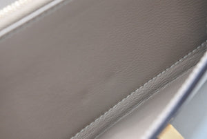 FENDI フェンディ ピーカブー コンチネンタル 長財布 8M0308 レザー グレージュ べっ甲カラー 美品 中古 4b013236