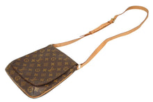 Load image into Gallery viewer, LOUIS VUITTON ルイヴィトン ミュゼット ショルダーバッグ M51256 モノグラム PVC ブラウン ゴールド金具 美品 中古 4b013210
