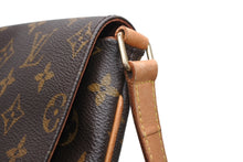 Load image into Gallery viewer, LOUIS VUITTON ルイヴィトン ミュゼット ショルダーバッグ M51256 モノグラム PVC ブラウン ゴールド金具 美品 中古 4b013210