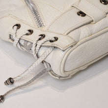Load image into Gallery viewer, CHROME HEARTS クロムハーツJJ DEAN SMALL JJディーン スモール ハンドバッグ レザーライダース シルバ−925 ホワイト 美品 中古 4b013482