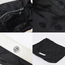 Load image into Gallery viewer, CHROME HEARTS クロムハーツJJ DEAN SMALL JJディーン スモール ハンドバッグ レザーライダース シルバ−925 ホワイト 美品 中古 4b013482