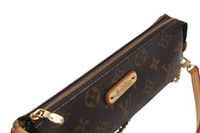 Load image into Gallery viewer, 極美品 LOUIS VUITTON ルイヴィトン エヴァ ショルダーバッグ M95567 モノグラム ブラウン ゴールド金具 中古 4b012455
