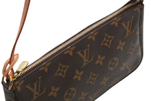 Load image into Gallery viewer, 極美品 LOUIS VUITTON ルイヴィトン ポシェット アクセソワール アクセサリーポーチ M51980 モノグラム ブラウン レザー PVC 中古 4b013362
