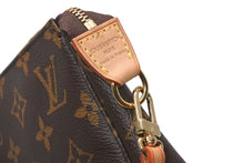 Load image into Gallery viewer, 極美品 LOUIS VUITTON ルイヴィトン ポシェット アクセソワール アクセサリーポーチ M51980 モノグラム ブラウン レザー PVC 中古 4b013362