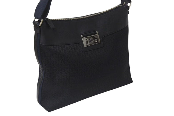 Very Good Condition Christian Dior Street Chic Oblique Shoulder Bag Black Navy Silver Hardware Logo Good Condition Used 4b001326