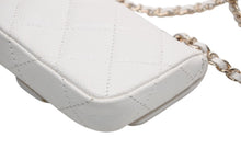 Load image into Gallery viewer, 極美品 CHANEL シャネル タイムレスクラシックライン チェーンクラッチ AP2727 30番台 ココマーク キャビアスキン ゴールド金具 中古 4b013193