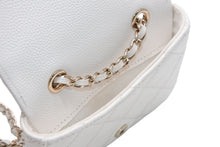 Load image into Gallery viewer, 極美品 CHANEL シャネル タイムレスクラシックライン チェーンクラッチ AP2727 30番台 ココマーク キャビアスキン ゴールド金具 中古 4b013193