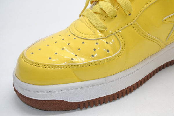 A BATHING APE × SPONGEBOB スポンジボブ アベイシングエイプ ベイプスタ イエロー 28.5cm 美品 中古 4b013346
