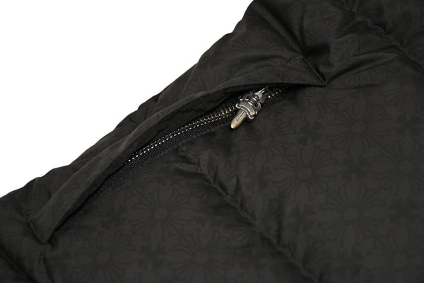 新品同様 CHROME HEARTS クロムハーツ STIFF V2 ダウンジャケット ダガージップ クロスボールボタン ブラック シルバー金具 サイズS 中古 4b013377