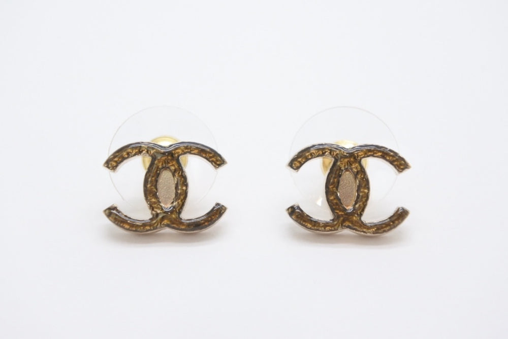 極美品 CHANEL シャネル ココマーク ゴールドグリッターラメ ピアス 重量約3.1g 10CSV刻印 メタル GP ゴールドラメ 両耳用 中古 4b002824