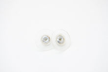 Load image into Gallery viewer, CHANEL シャネル ココマーク ドロップ型 大粒ラインストーン ピアス 重量約4.3g A12V刻印 ラインストーン メタル 美品 中古 4b012979