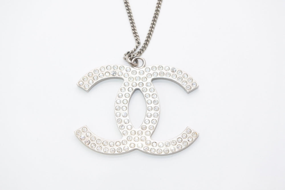 CHANEL シャネル ココマーク ネックレス 重量約14.3g 01P刻印 ラインストーン メタル 両耳用 美品 中古 4b12971