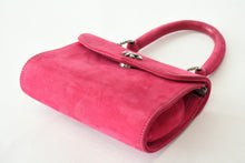 Load image into Gallery viewer, CHROME HEARTS クロムハーツ DOC ADAMS ドッグアダムス BS FLEUR BSフレア ハンドバッグ ヌバックレザー ピンク 美品 中古 4b013460