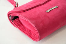 Load image into Gallery viewer, CHROME HEARTS クロムハーツ DOC ADAMS ドッグアダムス BS FLEUR BSフレア ハンドバッグ ヌバックレザー ピンク 美品 中古 4b013460