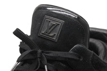 Load image into Gallery viewer, LOUIS VUITTON ルイヴィトン KANYEWEST カニエウェスト ドンズ 09AW レザー スニーカー ブラック 美品 中古 4b013347