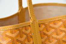 Load image into Gallery viewer, 極美品 GOYARD ゴヤール サンルイPM バッグ トートバッグ STLCROPMLTY02CL02P PVC レザー イエロー シルバー金具 中古 4b013408