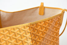 Load image into Gallery viewer, 極美品 GOYARD ゴヤール サンルイPM バッグ トートバッグ STLCROPMLTY02CL02P PVC レザー イエロー シルバー金具 中古 4b013408