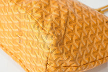 Load image into Gallery viewer, 極美品 GOYARD ゴヤール サンルイPM バッグ トートバッグ STLCROPMLTY02CL02P PVC レザー イエロー シルバー金具 中古 4b013408