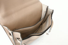 Load image into Gallery viewer, 極美品 HERMES エルメス KELLY DEPECHES 38 ケリーデペッシュ38 ブリーフケース O刻印 トリヨンクレマンス トゥルティエールグレー 中古 4b012174